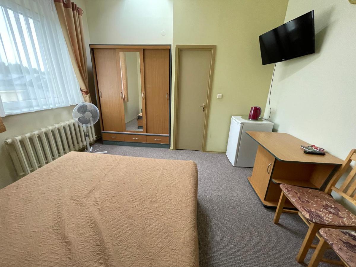 Medziotoju Kiemelis Hotel Palanga Eksteriør billede